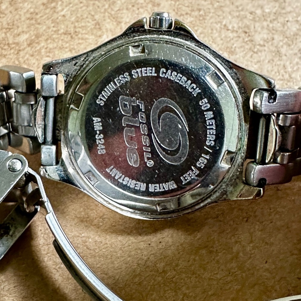 Fossil Watch - Picture 5 of 6